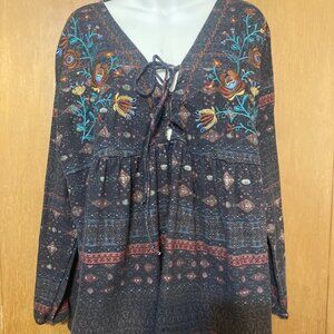 Maurices Plus Sheer Slit Sleeve Floral Blouse Size 2